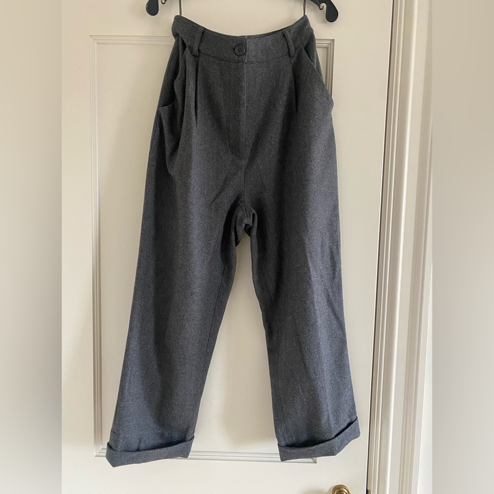 7115 by Szeki high waisted gray wool pants